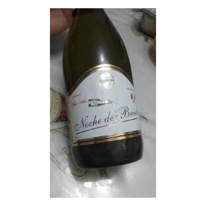 CHAMPAGNE NOCHE BRINDIS.